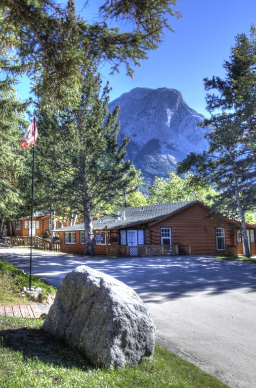 Overlander Mountain Lodge Jasper Exterior foto